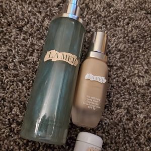 LA MER oil face cleanser and foundation